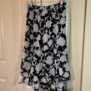 Sag Harbor Black and White Floral A-Line Skirt